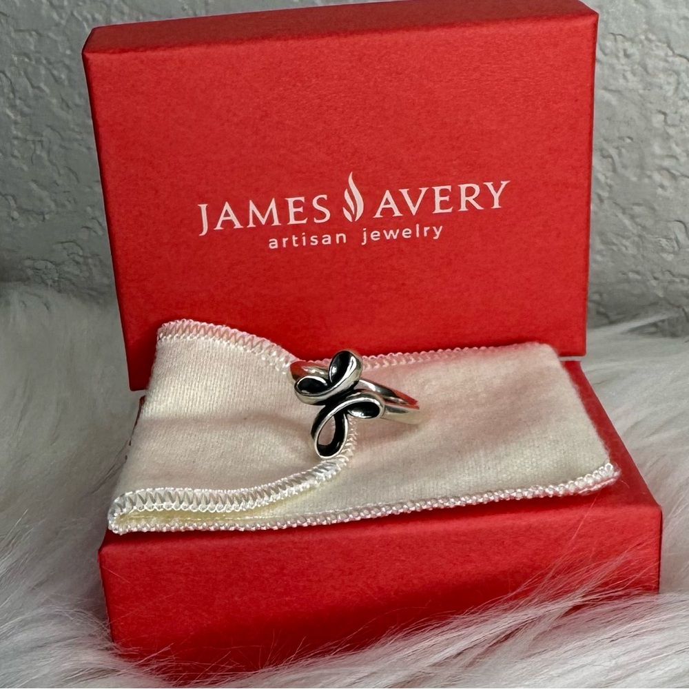 James Avery, Sterling Silver, Eternal Ribbon Cross Ring, Size 8